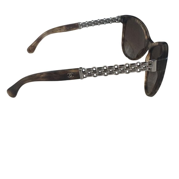 Chanel Cat Eye Sunglasses With Chain Temples & Brown Gradient Lenses - Picture 4 of 8